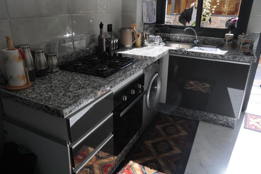 Appartement Meuble Et Bien Situe Meknès Extérieur photo